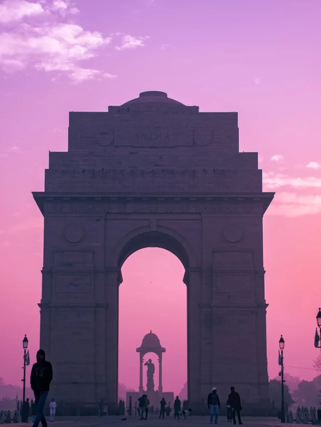 Top 10 Tourist Places in Delhi